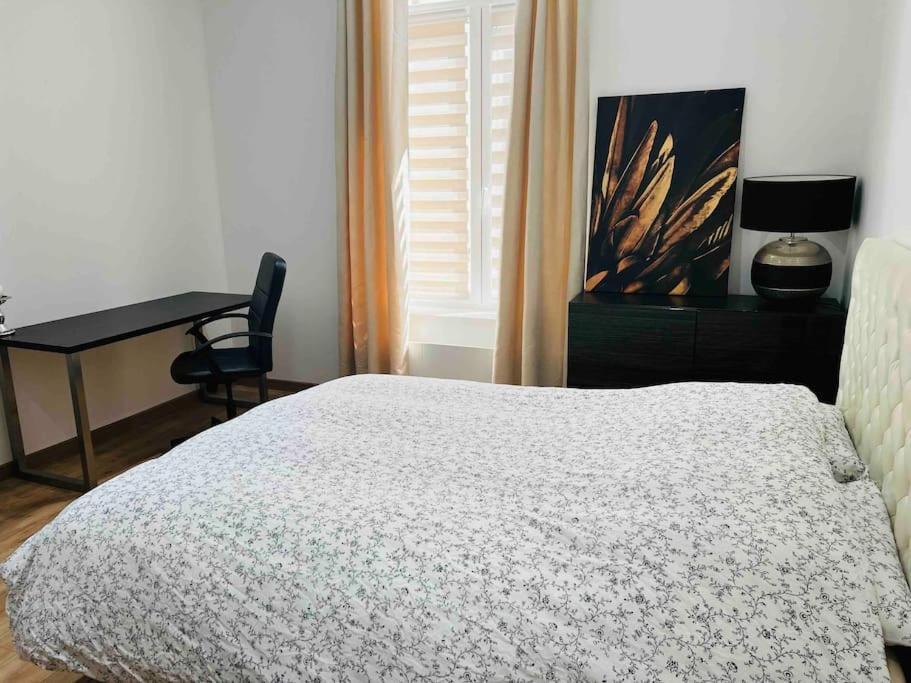 Cosy T3 Centre Reims/Pkg Prive Apartment Ngoại thất bức ảnh